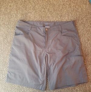 Columbia, 40W 10 L, NEW no tags